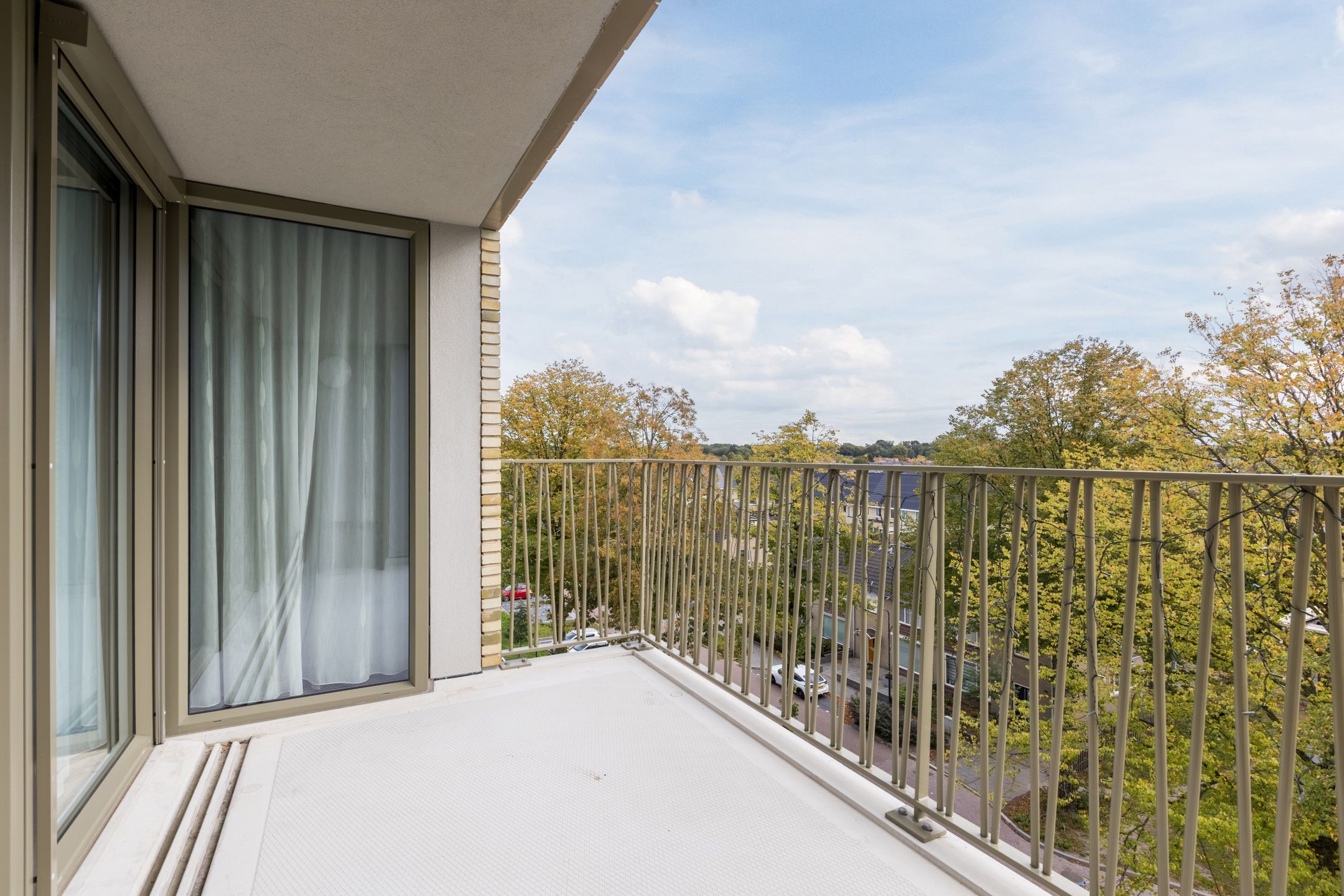 Photo 24 of Heinsiusstraat 115