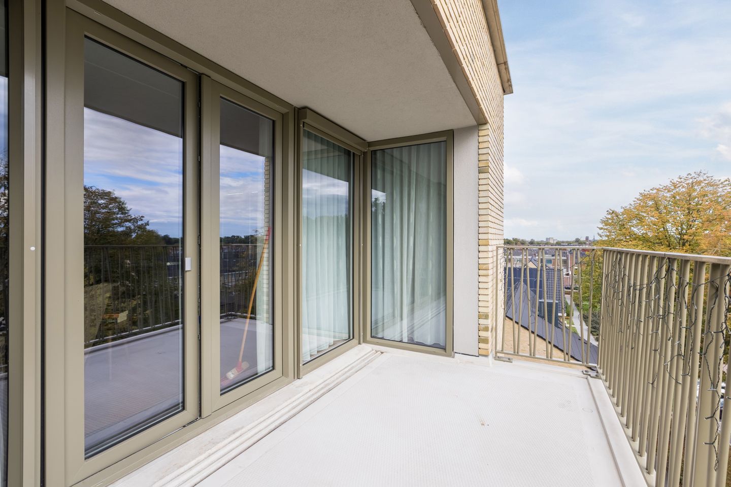 Photo 25 of Heinsiusstraat 115