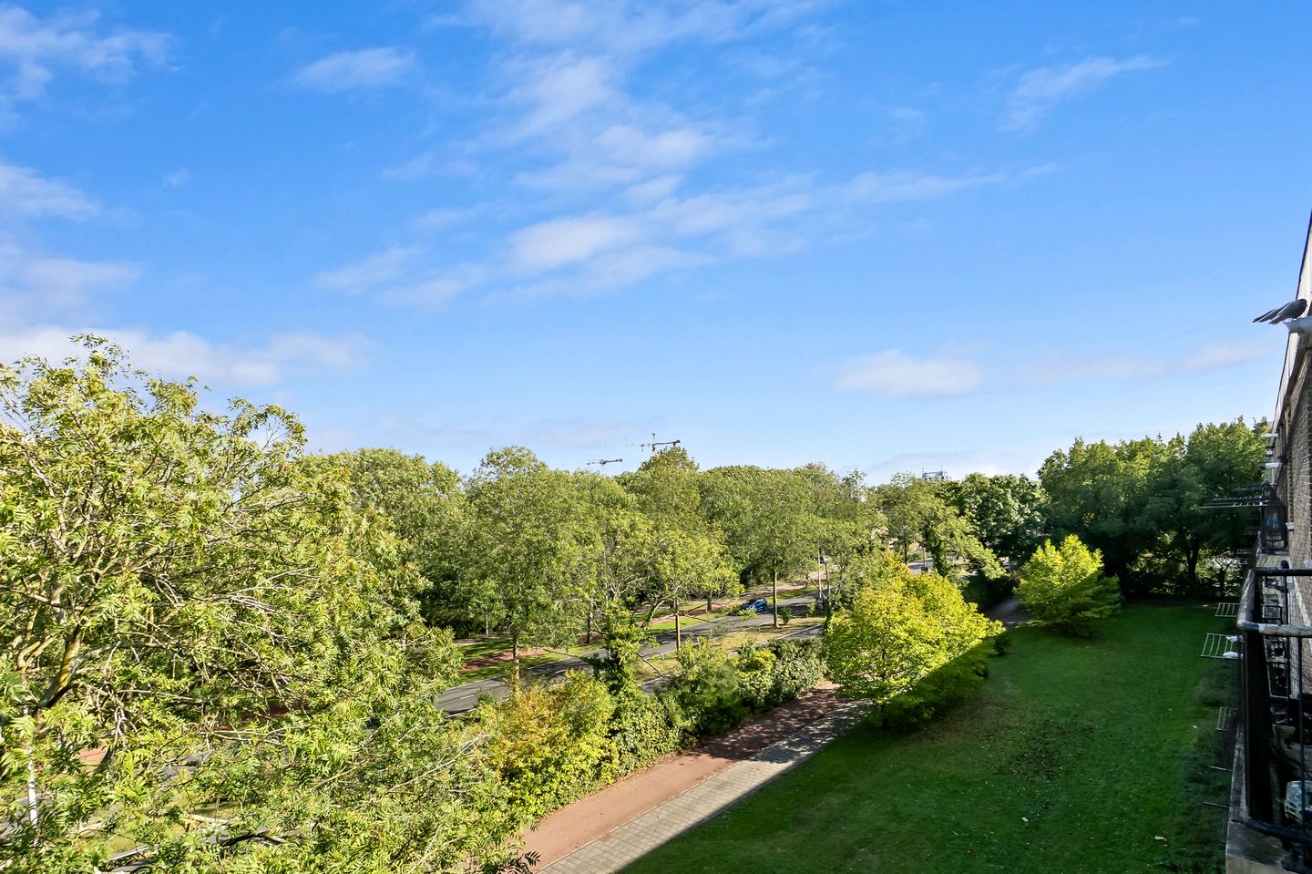 Foto 4 van Bachstraat 326