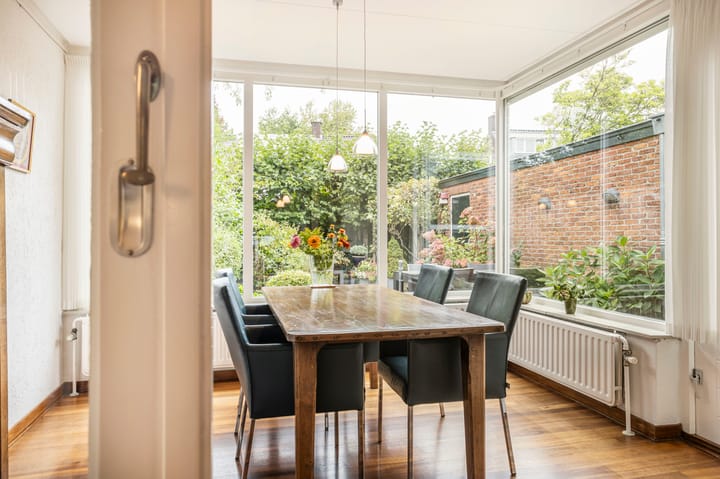 Foto 12 van Van Alphenstraat 7