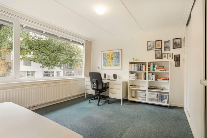 Foto 25 van Van Alphenstraat 7