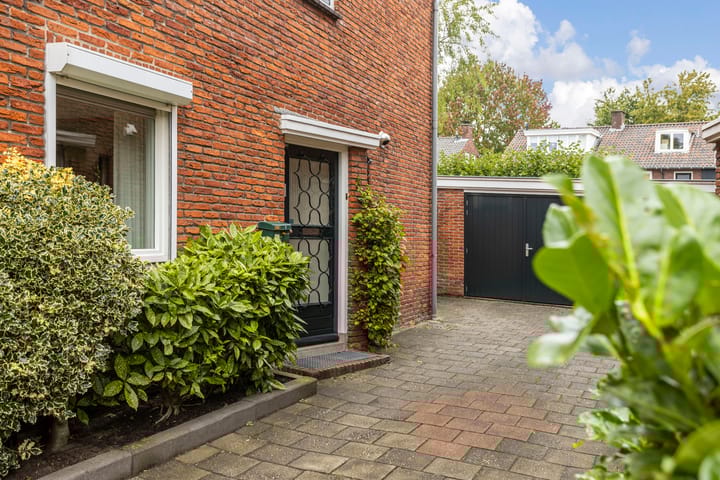 Foto 35 van Van Alphenstraat 7