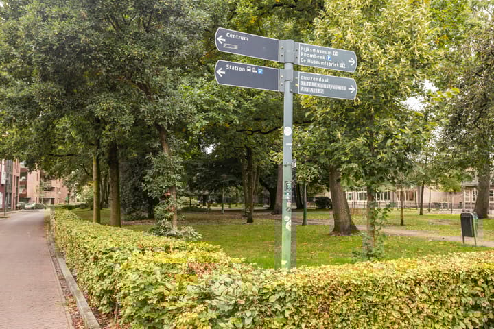 Foto 41 van Van Alphenstraat 7