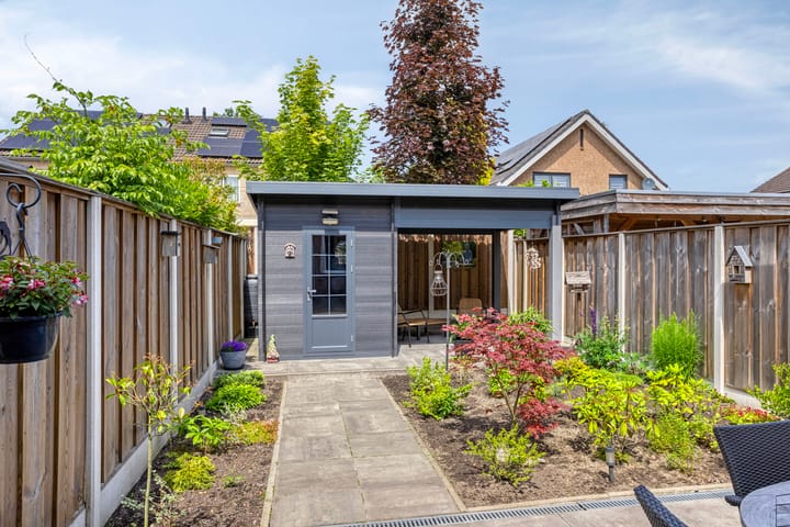 Foto 2 van van Beethovenlaan 34