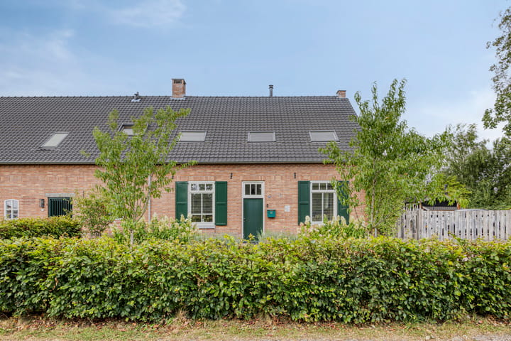 Photo 3 of Biezendijk 34