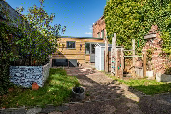 Foto 16 van Teteringsedijk 161