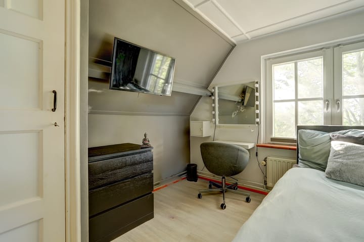 Photo 32 of Burgerstraat 18