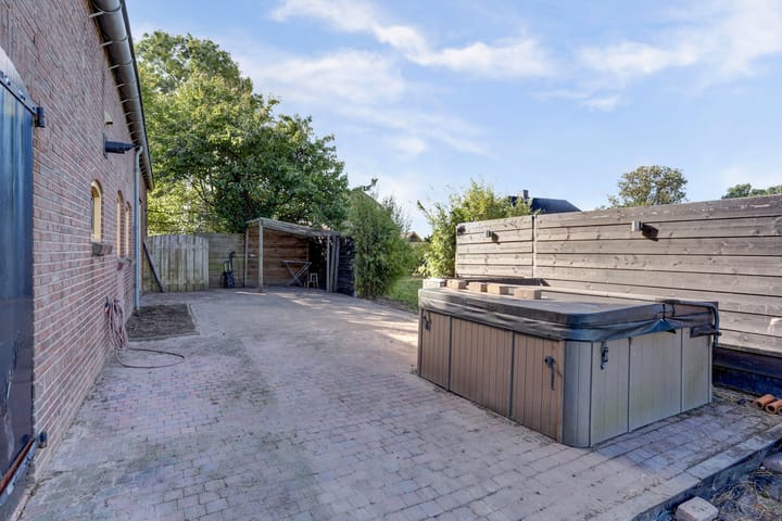 Photo 47 of Burgerstraat 18