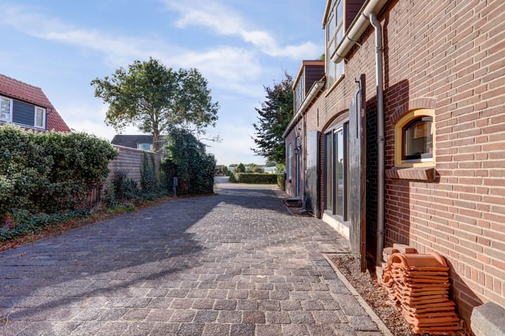 Photo 52 of Burgerstraat 18