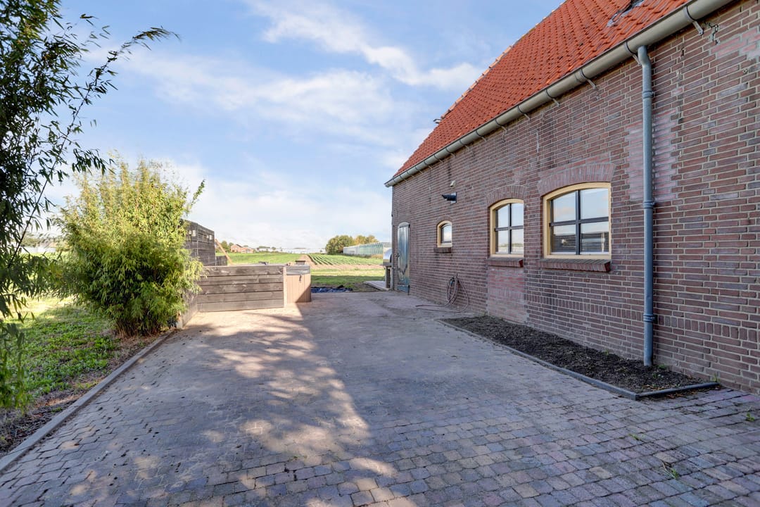 Photo 53 of Burgerstraat 18