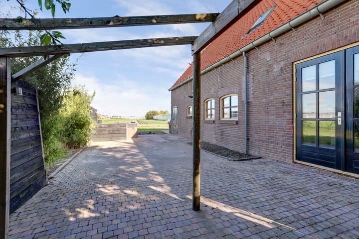 Photo 54 of Burgerstraat 18