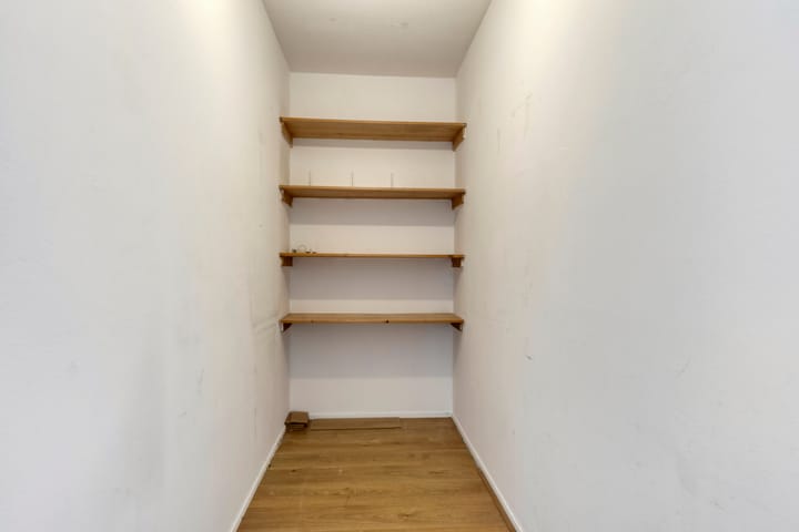 Foto 16 van Schepen Oppenwervestraat 131