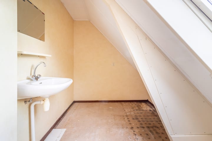 Photo 15 of Molenstraat 111