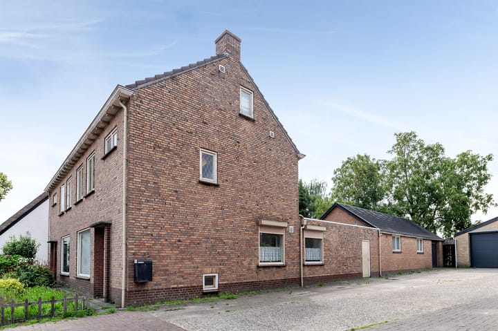 Photo 3 of Sint Antoniusstraat 39-A