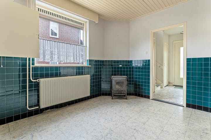 Photo 6 of Sint Antoniusstraat 39-A