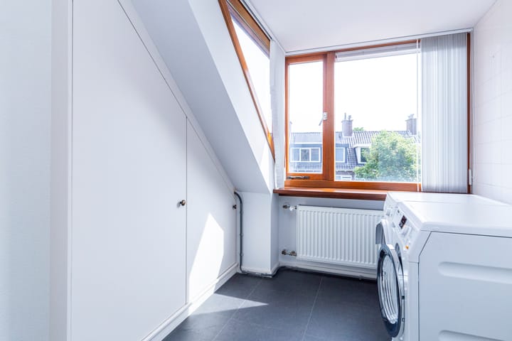 Foto 38 van Mgr P.J. Willekenslaan 29