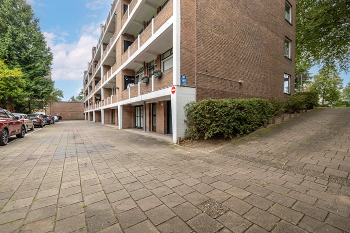 Foto 50 van Velperweg 50-2