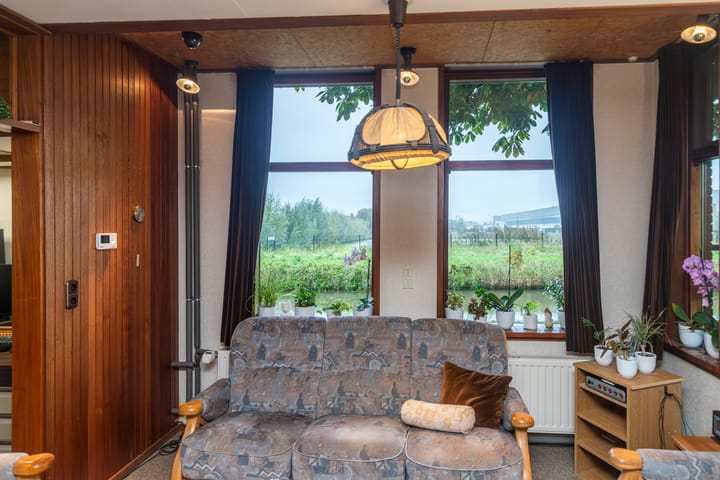 Photo 10 of Woudselaan 55