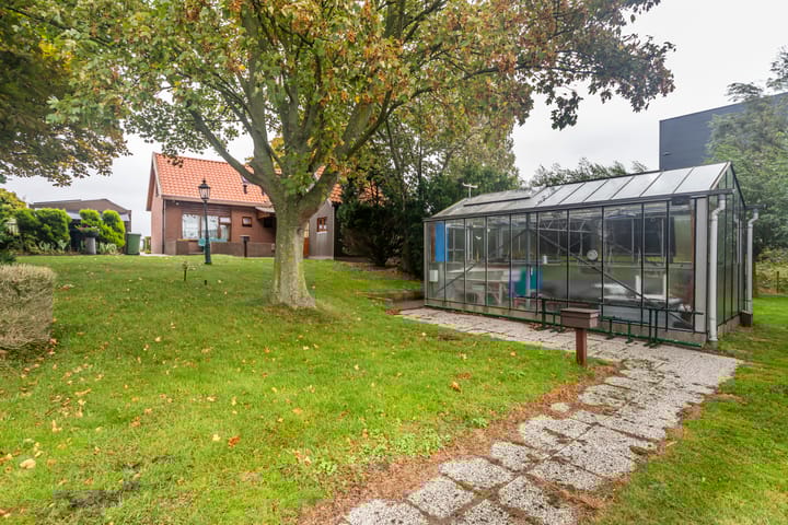 Photo 32 of Woudselaan 55