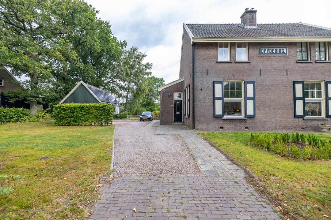 Photo 2 of Hoofdweg 30