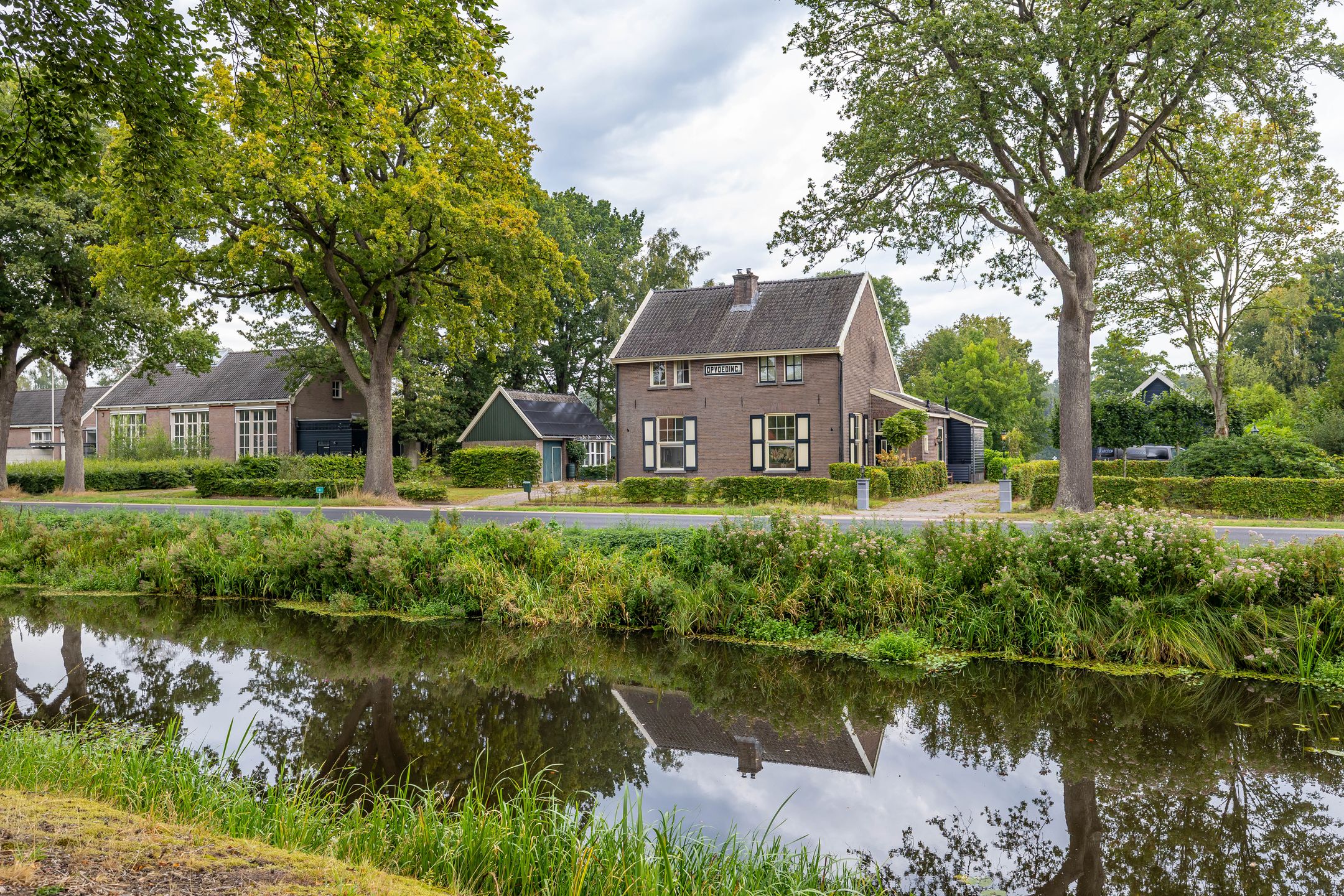 Photo 12 of Hoofdweg 30