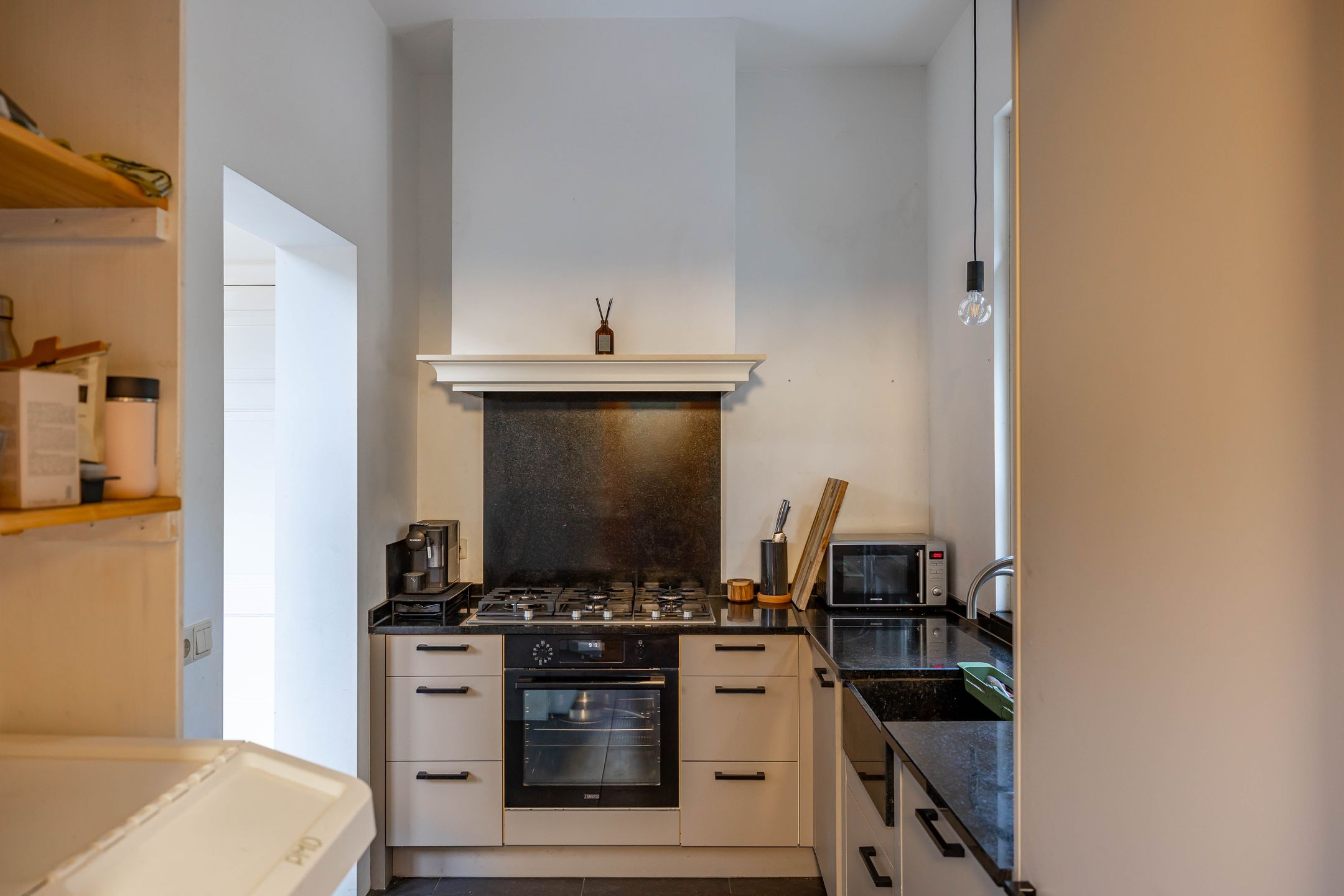 Photo 18 of Hoofdweg 30