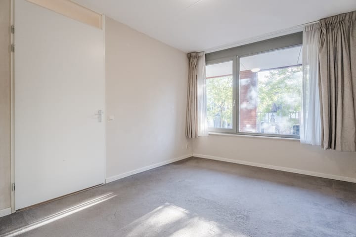 Foto 10 van Scheerestraat 11