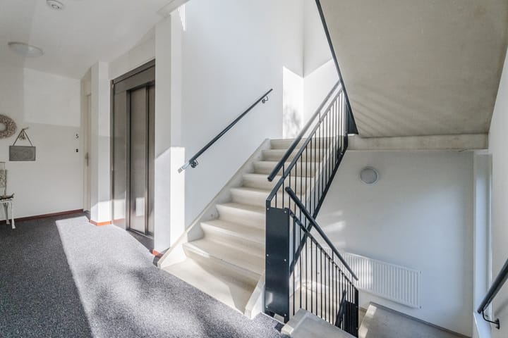 Foto 16 van Scheerestraat 11