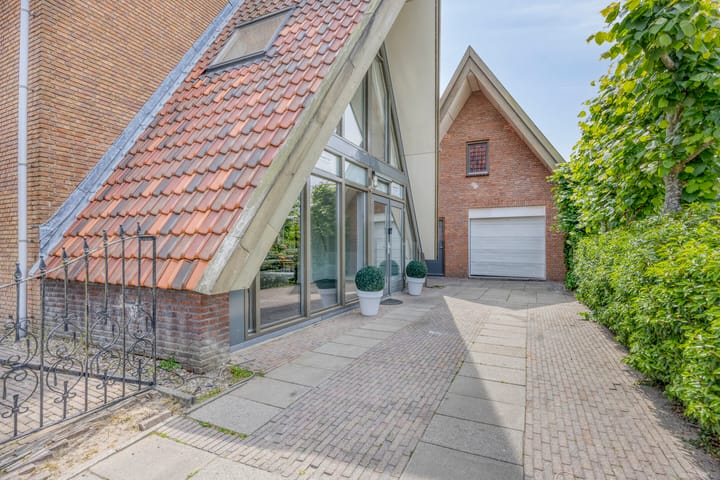 Foto 2 van Conferenceperenlaan 9