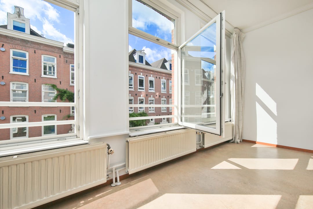 Photo 8 of Eerste Jan Steenstraat 107-2