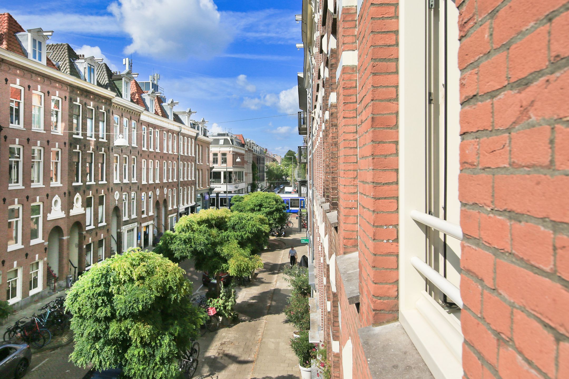 Photo 21 of Eerste Jan Steenstraat 107-2