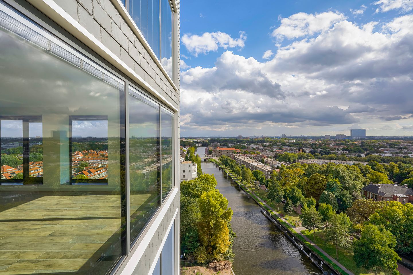 Photo 1 of Zodiakplein 77