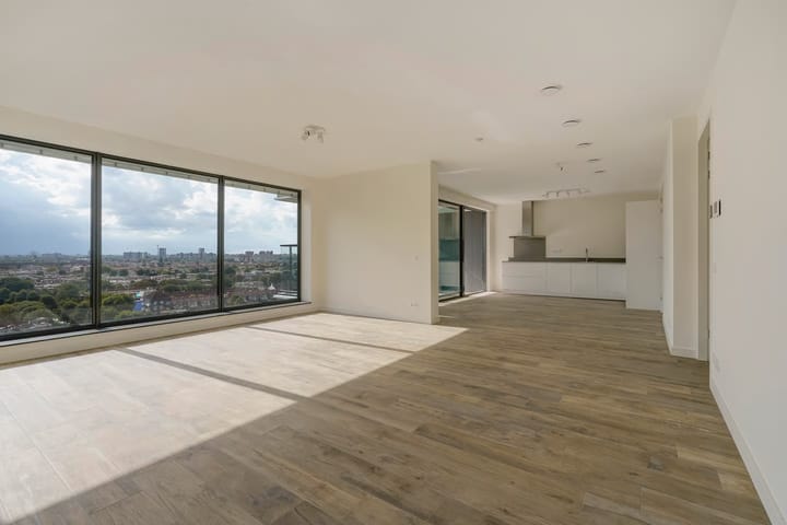 Photo 2 of Zodiakplein 77