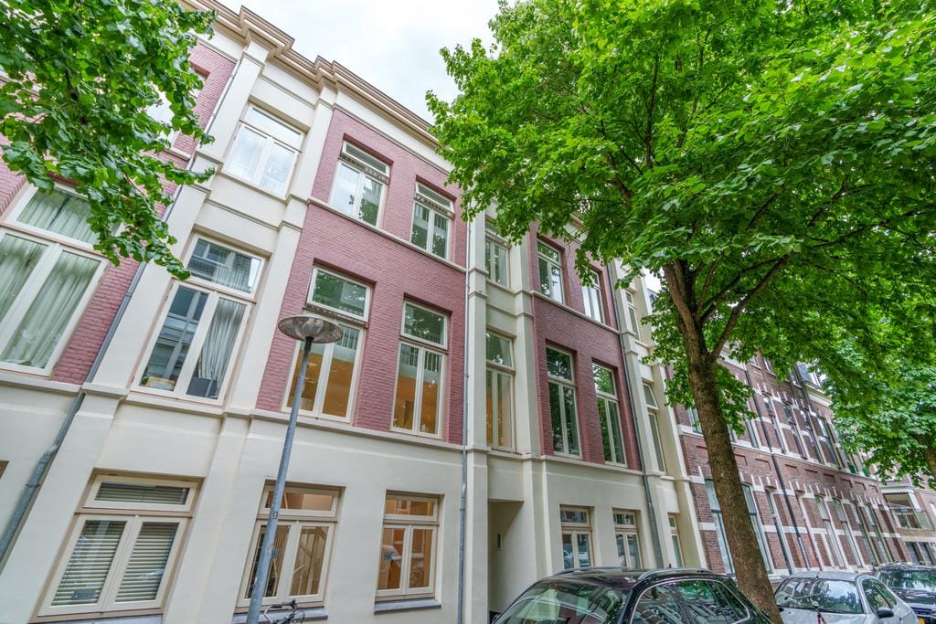 Photo 19 of Mgr. van de Weteringstraat 95-B