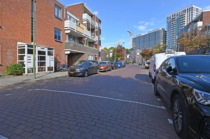 Foto 6 van Charlotte de Bourbonstraat 44