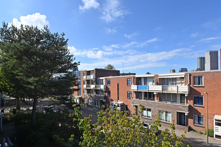 Foto 17 van Charlotte de Bourbonstraat 44