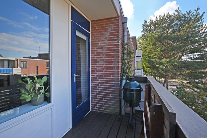 Foto 16 van Charlotte de Bourbonstraat 44