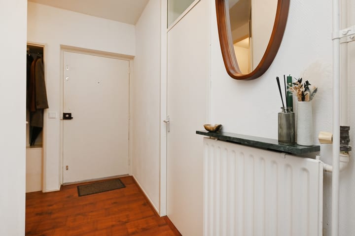 Foto 32 van Charlotte de Bourbonstraat 44