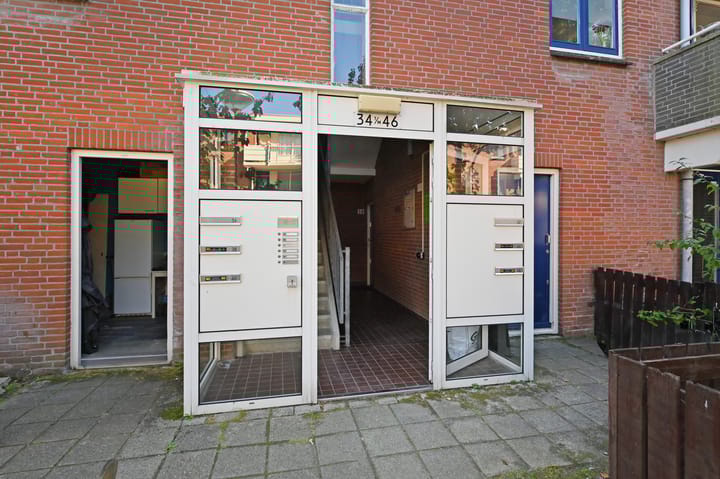 Foto 35 van Charlotte de Bourbonstraat 44