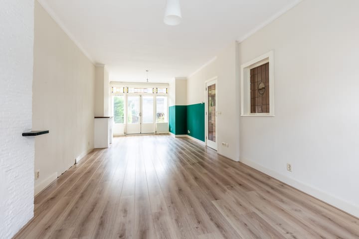 Photo 10 of Azaleastraat 72-A