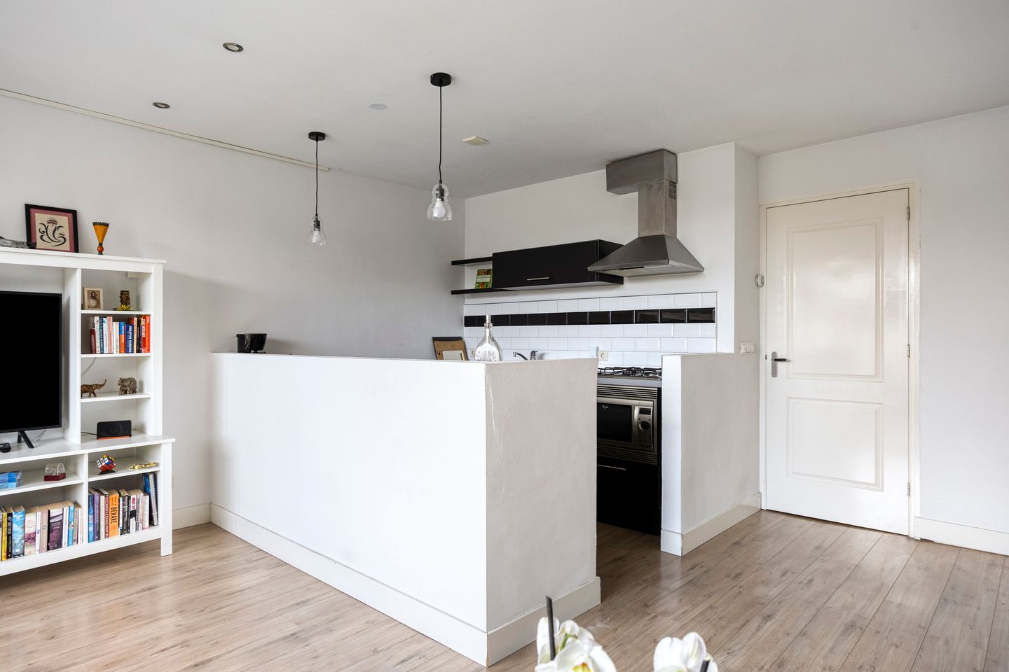 Foto 10 van Van den Berghlaan 137-A