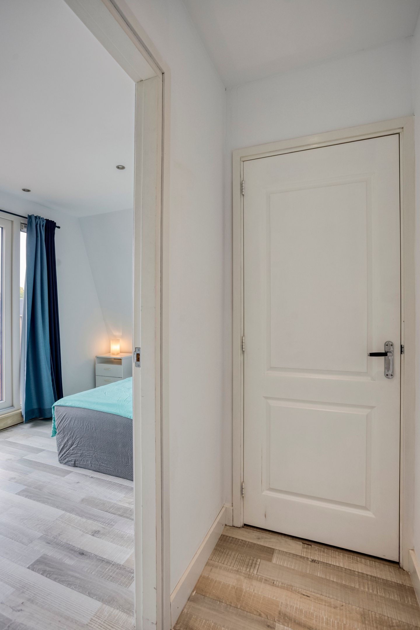 Foto 19 van Van den Berghlaan 137-A