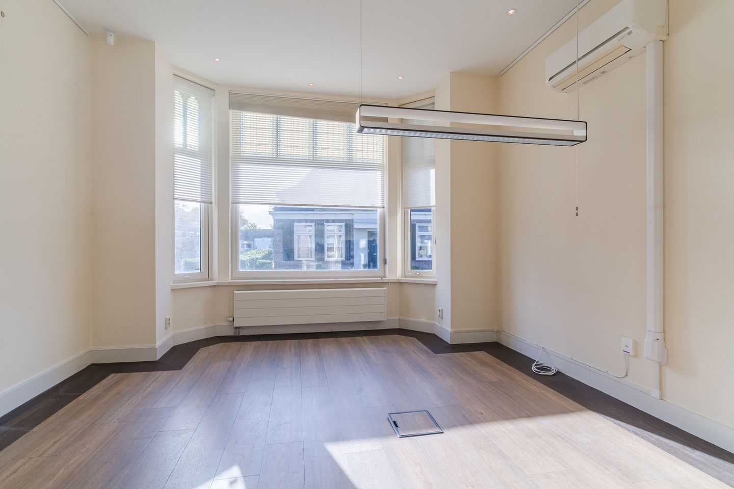 Bekijk foto 4 van Dorpsstraat 100