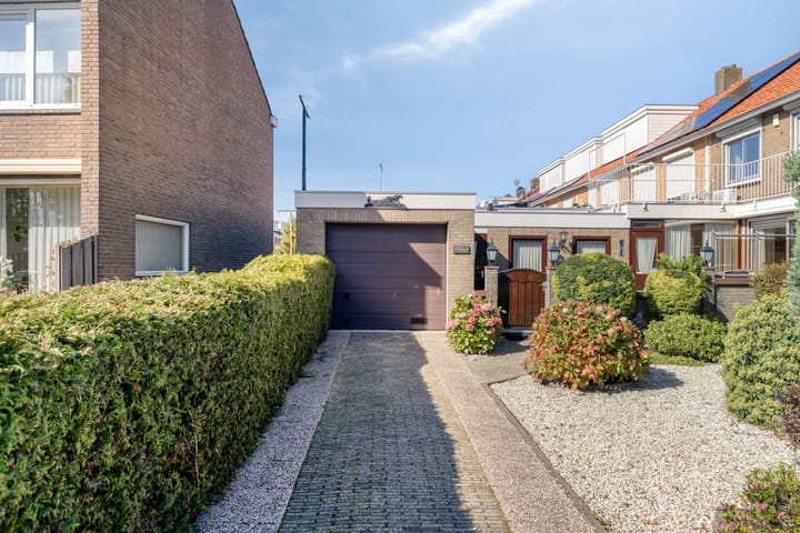 Foto 37 van Anjelierenstraat 1