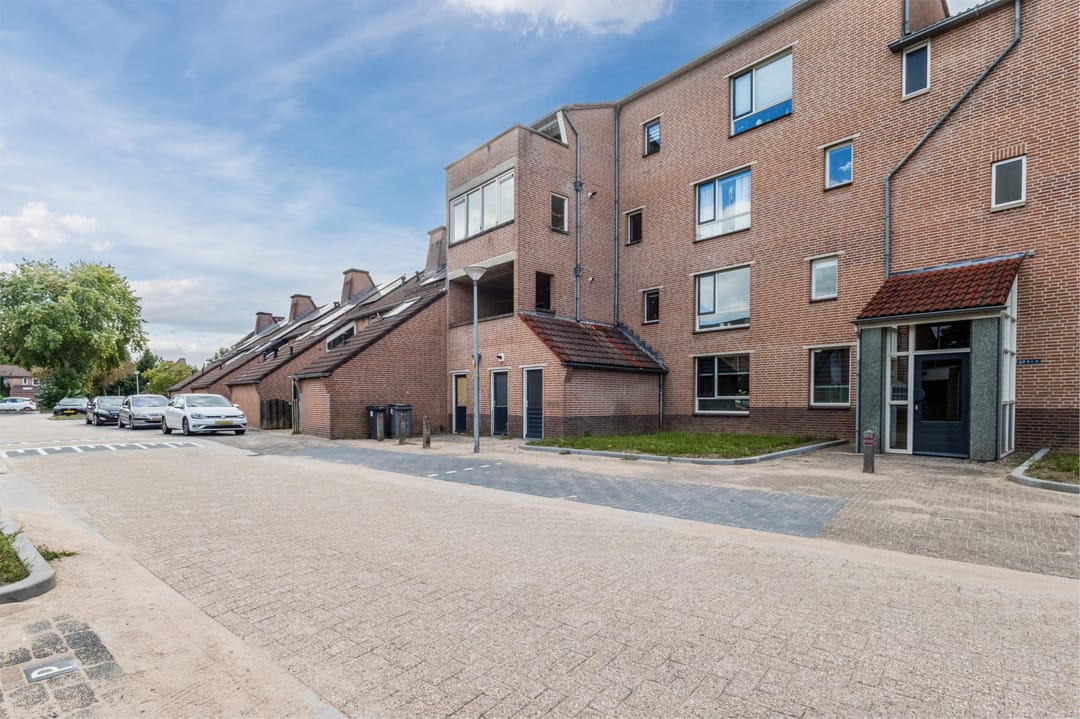 Photo 2 of Biezen 49-B