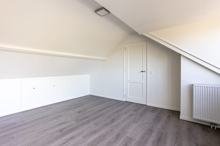 Foto 34 van van Ostadelaan 10