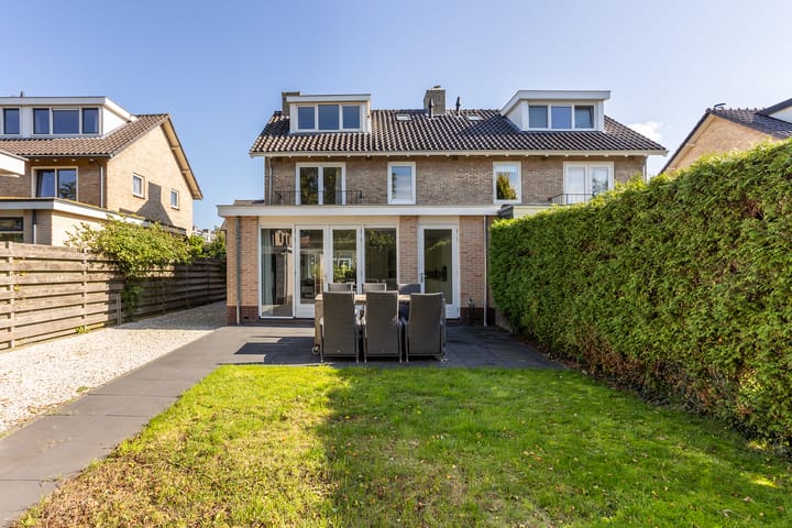 Foto 40 van van Ostadelaan 10