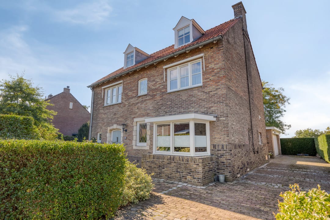 Photo 2 of Raadhuisstraat 59