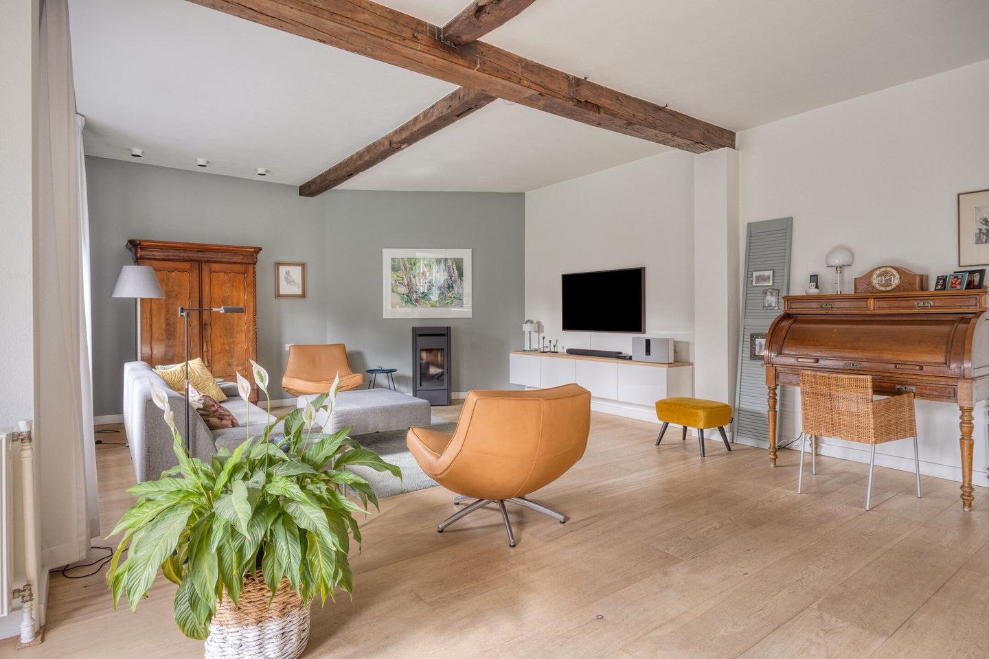 Photo 10 of Raadhuisstraat 59