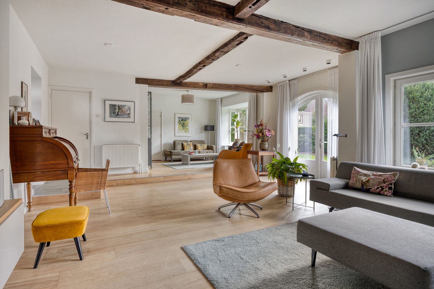 Photo 14 of Raadhuisstraat 59